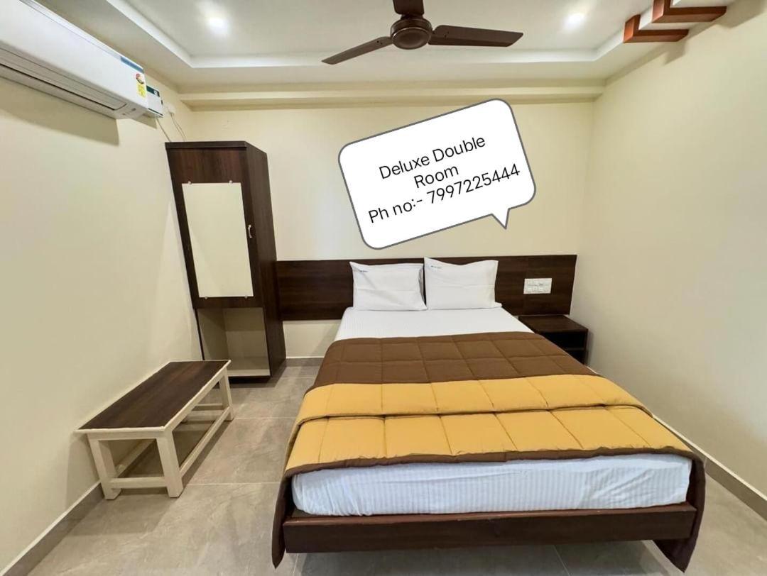 Hotel Dkr Grand Tirupati Kültér fotó